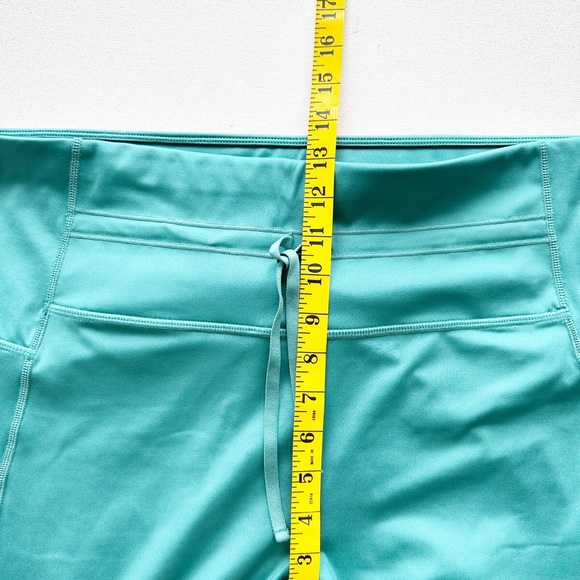 Fabletics Teal Leggings with Pocket Medium High-Waisted Ultra Cool - Picture 6 of 7